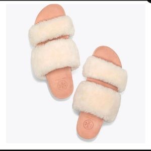 Tory Burch Sheldon shearling size 8